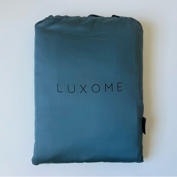 Luxome Luxury KING Sheet Set Viscose Bamboo 400TC OCEAN BLUE 418-15 Cooling NWT - Picture 1 of 5